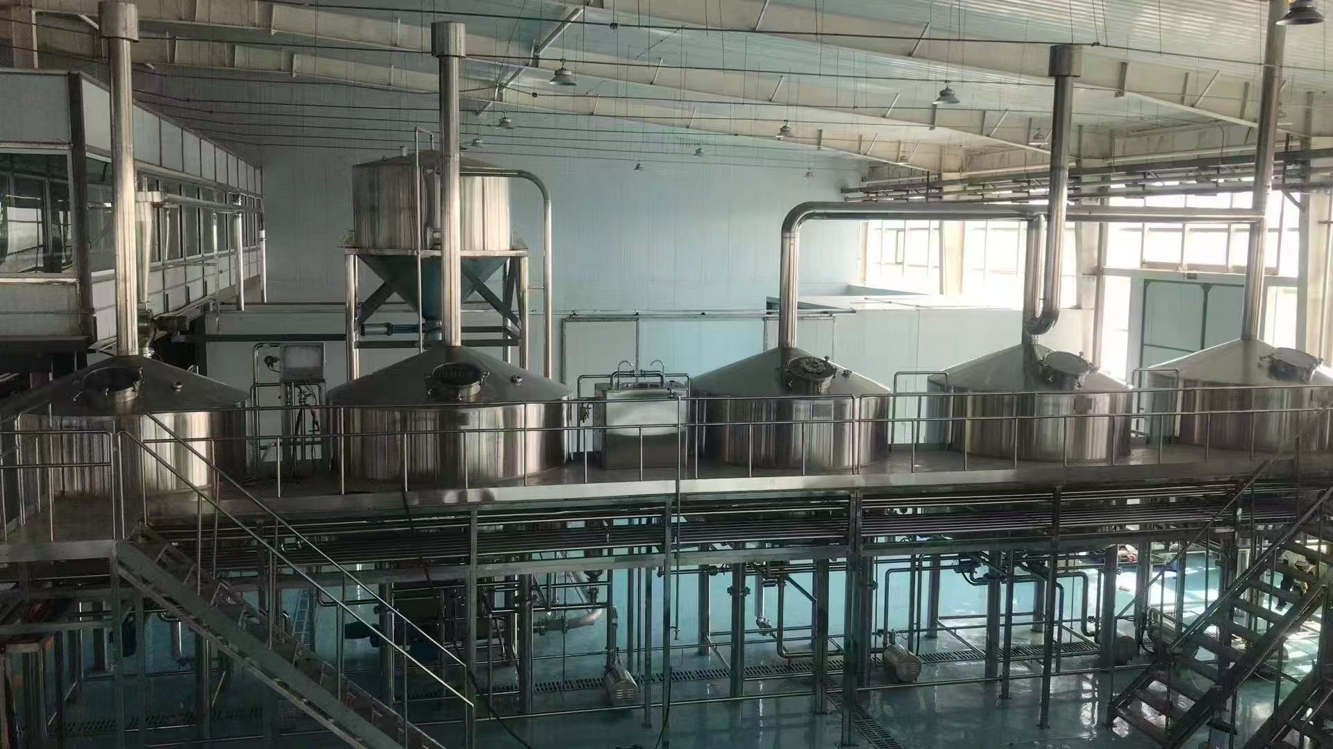 铜官精酿啤酒设备厂—精酿啤酒设备主要生产工艺与核心技术